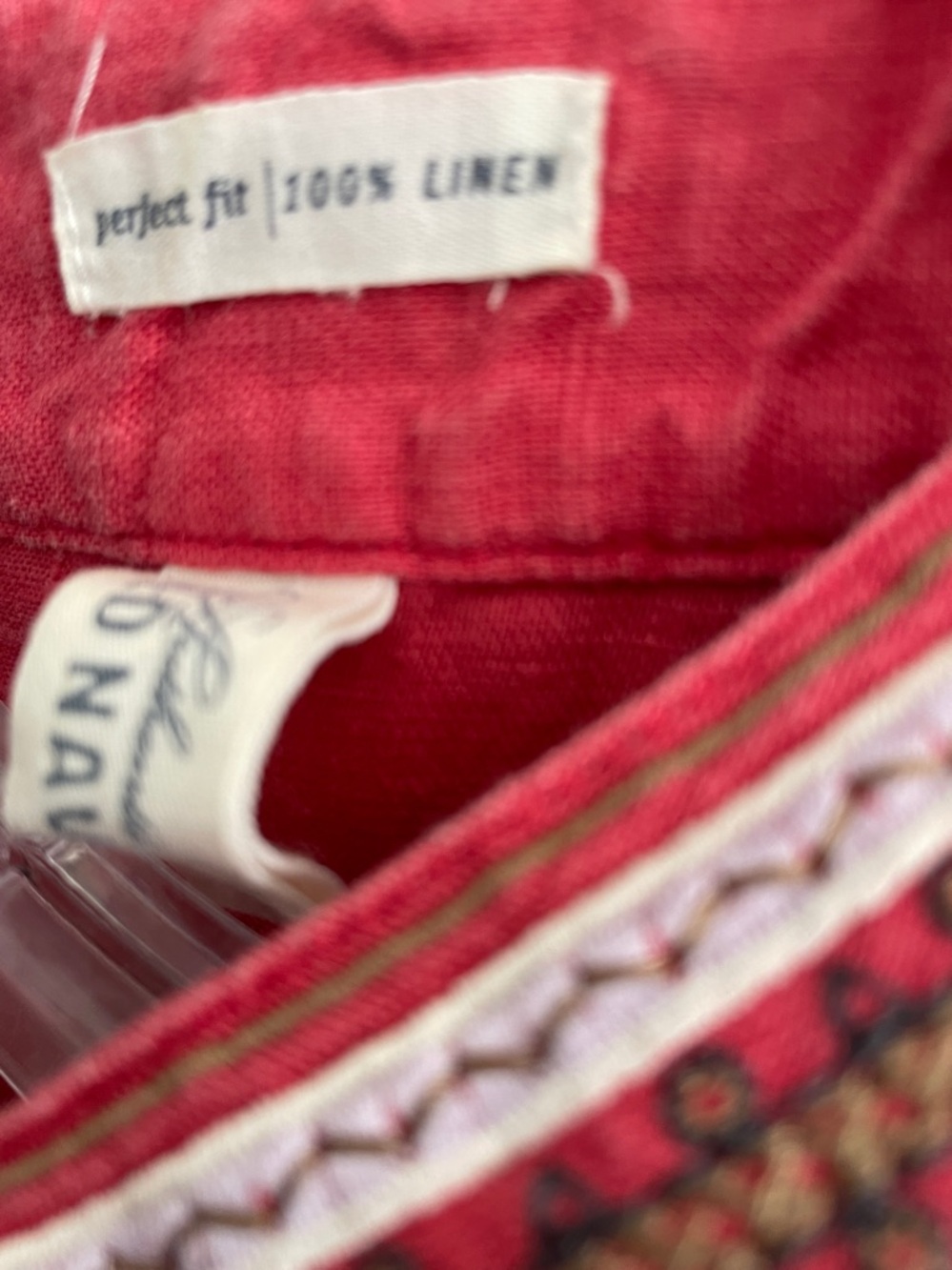 Embroidered Red Linen Tunic - Picture 8 of 9